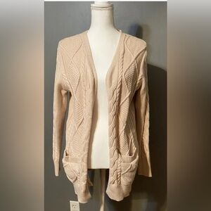 Elegant Cream Knit Cardigan